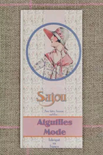 Sajou 15 milliner sewing needles Sajou booklet